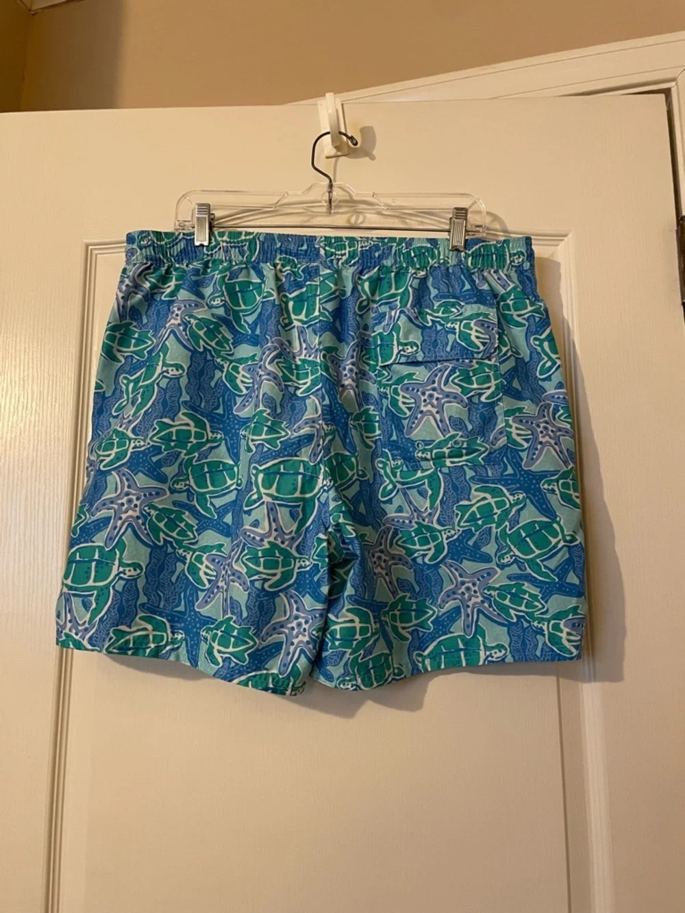 Vineyard Vines Men’s  Swim Trunks Shorts Size XL Blue Sea Turtle Starfish Lined